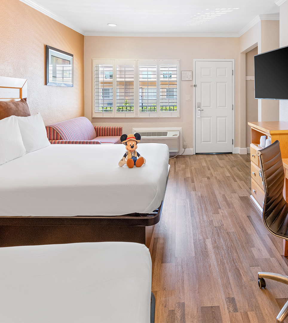 CHOOSE THE IDEAL FAMILY-FRIENDLY ROOM TYPE FOR YOUR SOUTHERN CALIFORNIA GETAWAY