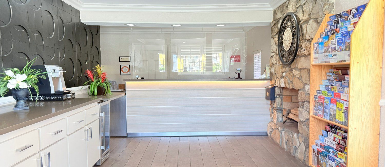 OUR ANAHEIM HOTEL PROVIDES A HOST OF AMENITIES AND SERVICES FOR GUEST COMFORT